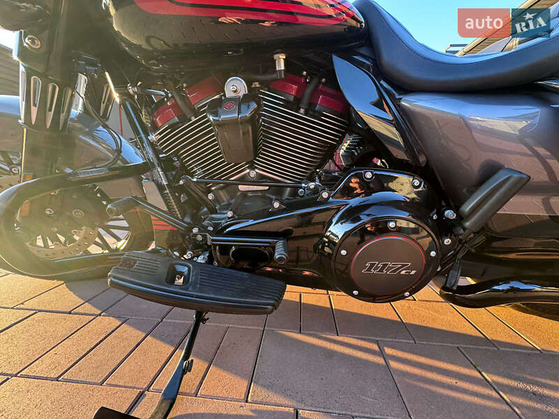 Мотоцикл Чоппер Harley-Davidson CVO Road Glide 2020 в Одессе