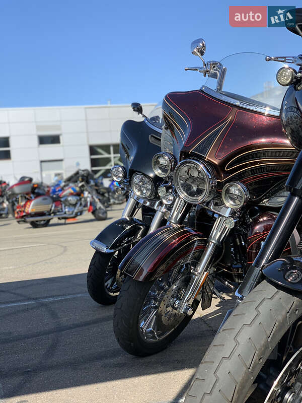 Мотоцикл Круизер Harley-Davidson CVO 2009 в Киеве