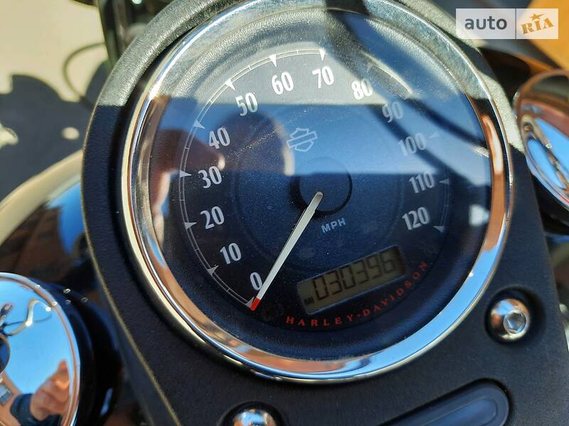 Мотоцикл Чоппер Harley-Davidson Dyna 2015 в Києві