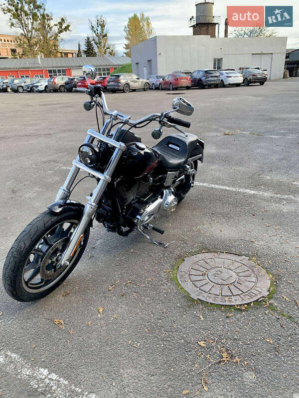 Мотоцикл Круізер Harley-Davidson Dyna 2015 в Львові