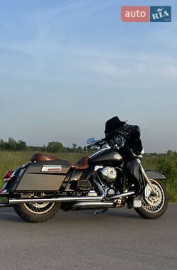 Мотоцикл Круизер Harley-Davidson Electra Glide 2012 в 