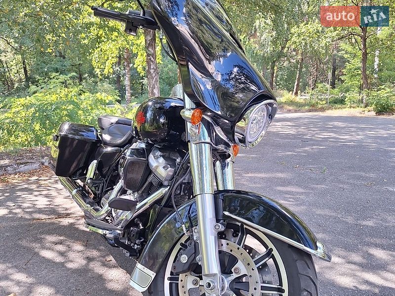 Мотоцикл Круизер Harley-Davidson Electra Glide 2019 в Киеве