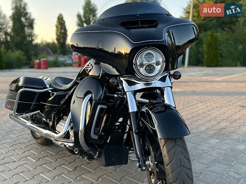 Harley-Davidson Electra Glide 2022