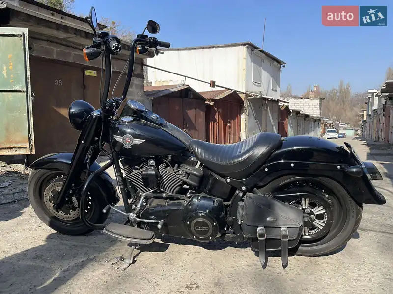 Мотоцикл Кастом Harley-Davidson Fat Boy 2016 в 