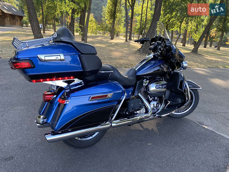 Мотоцикл Круизер Harley-Davidson FLHTCU Ultra Classic Electra Glide 2018 в Киеве
