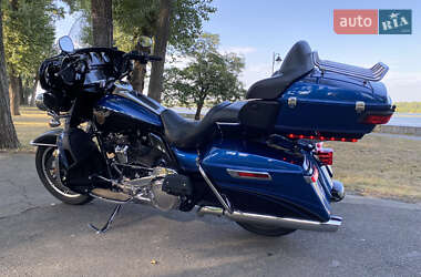 Мотоцикл Круизер Harley-Davidson FLHTCU Ultra Classic Electra Glide 2018 в 