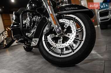 Мотоцикл Кастом Harley-Davidson FLHTCU Ultra Classic Electra Glide 2018 в 