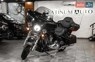 Мотоцикл Кастом Harley-Davidson FLHTCU Ultra Classic Electra Glide 2018 в 
