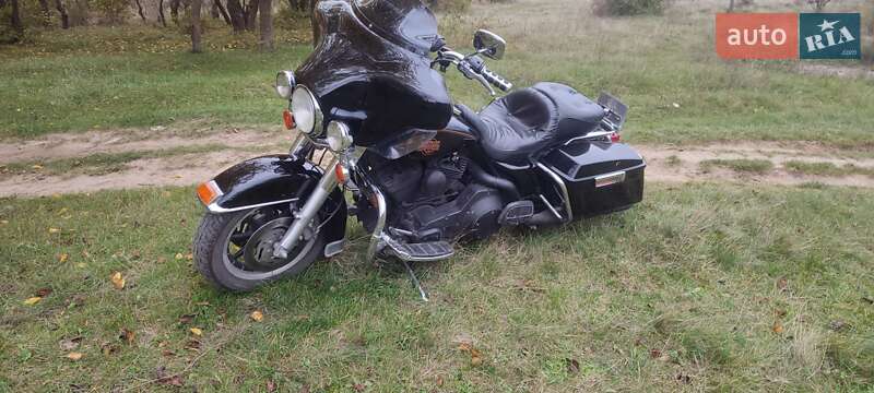 Мотоцикл Круизер Harley-Davidson FLHTCU Ultra Classic Electra Glide 2002 в Баре