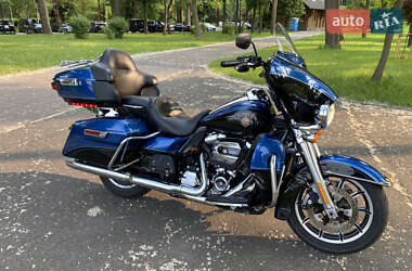 Мотоцикл Круизер Harley-Davidson FLHTCU Ultra Classic Electra Glide 2018 в 