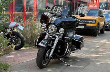 Мотоцикл Круизер Harley-Davidson FLHTCU Ultra Classic Electra Glide 2018 в 