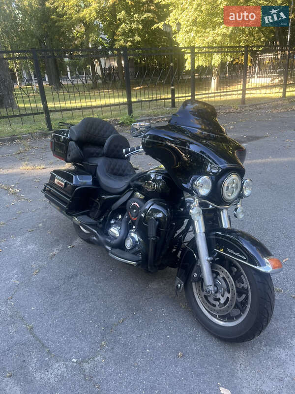 Harley-Davidson FLHTCU Ultra Classic Electra Glide 2008