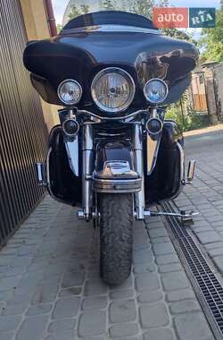 Мотоцикл Туризм Harley-Davidson FLHTCUI 2006 в 