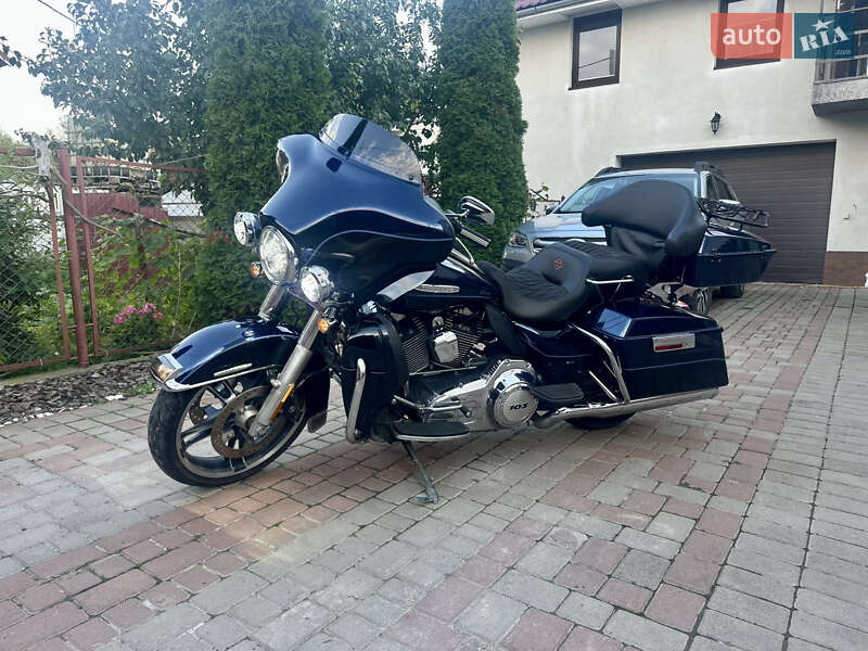 Мотоцикл Круізер Harley-Davidson FLHTK Electra Glide Ultra Limited 2012 в Івано-Франківську фото 3 Мотоцикл Круізер Harley-Davidson FLHTK Electra Glide Ultra Limited 2012 в Івано-Франківську