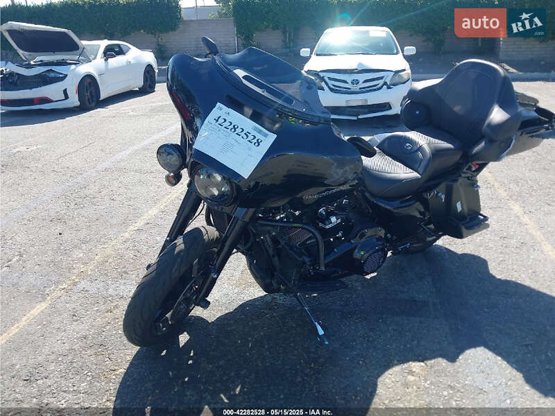 Harley-Davidson FLHTK 2021