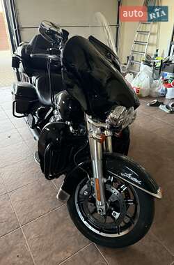 Мотоцикл Туризм Harley-Davidson FLHTK 2016 в 