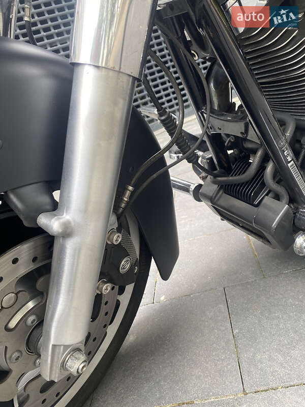 Мотоцикл Круизер Harley-Davidson FLHX Street Glide 2013 в Ивано-Франковске фото 13 Мотоцикл Круизер Harley-Davidson FLHX Street Glide 2013 в Ивано-Франковске
