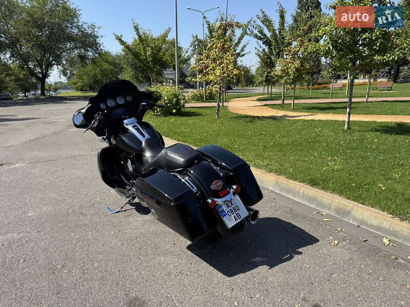 Мотоцикл Чоппер Harley-Davidson FLHX Street Glide 2014 в Кременчуге