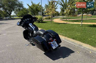 Мотоцикл Чоппер Harley-Davidson FLHX Street Glide 2014 в 