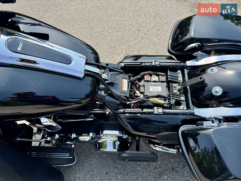 Мотоцикл Чоппер Harley-Davidson FLHX Street Glide 2014 в Кременчуге