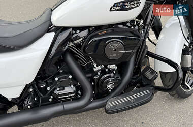 Мотоцикл Круизер Harley-Davidson FLHX 2023 в 