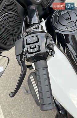 Мотоцикл Круизер Harley-Davidson FLHX 2023 в 