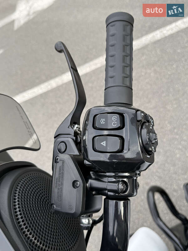 Мотоцикл Круизер Harley-Davidson FLHX 2023 в Киеве фото 20 Мотоцикл Круизер Harley-Davidson FLHX 2023 в Киеве