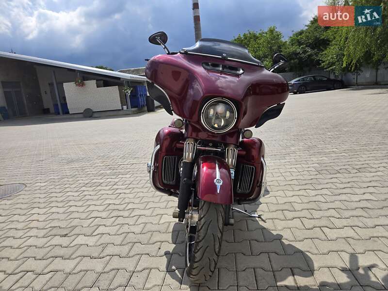 Мотоцикл Круізер Harley-Davidson FLHXS 2014 в Ужгороді