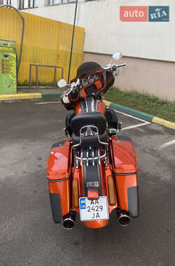 Мотоцикл Круизер Harley-Davidson FLHXSE 2018 в  фото 7 Мотоцикл Круизер Harley-Davidson FLHXSE 2018 в