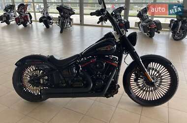 Мотоцикл Классик Harley-Davidson FLSL 2018 в 