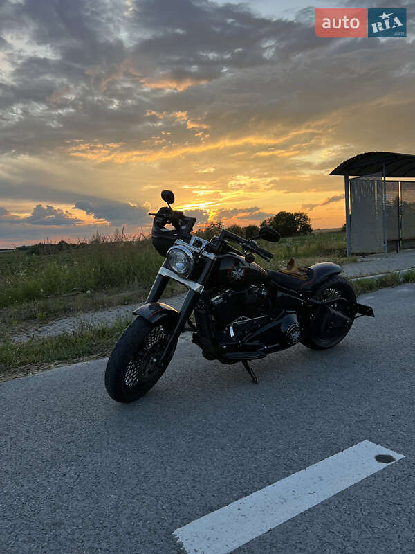 Боббер Harley-Davidson FLSTS 2021 в 