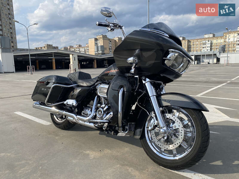 Мотоцикл Чоппер Harley-Davidson FLTRU 2019 в 