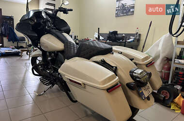 Мотоцикл Круизер Harley-Davidson FLTRX Road Glide 2023 в 