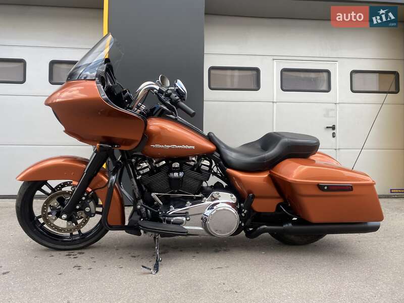Мотоцикл Туризм Harley-Davidson FLTRX Road Glide 2019 в Киеве