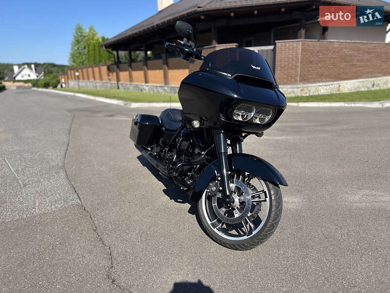 Мотоцикл Круізер Harley-Davidson FLTRX 2017 в Києві