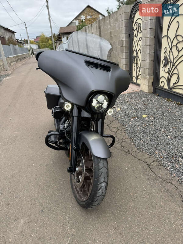 Мотоцикл Круизер Harley-Davidson FLTRXST 2023 в Одессе
