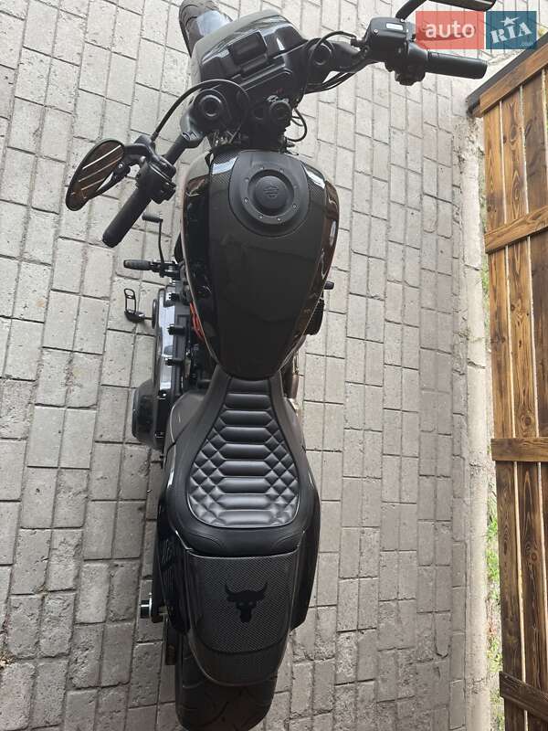 Мотоцикл Классик Harley-Davidson FXDRS 2019 в Днепре фото 4 Мотоцикл Классик Harley-Davidson FXDRS 2019 в Днепре
