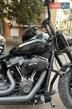 Мотоцикл Круизер Harley-Davidson FXFB 2018 в 