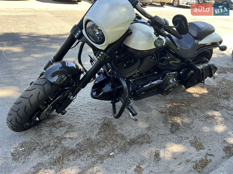 Мотоцикл Чоппер Harley-Davidson FXSE Softail Pro Street Breakout 2016 в Киеве