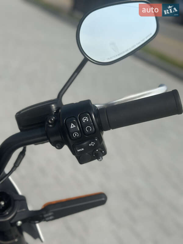 Мотоцикл Спорт-туризм Harley-Davidson LiveWire 2021 в Львове