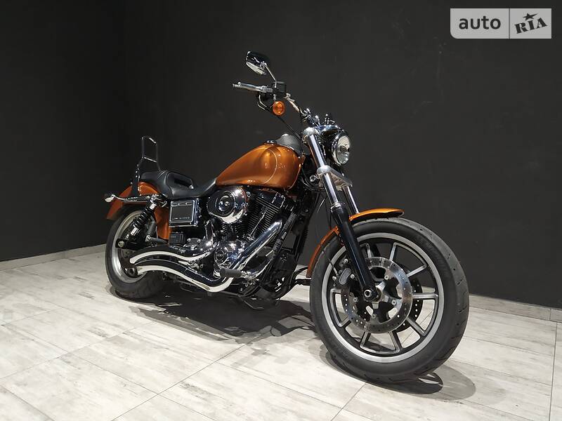 Мотоцикл Чоппер Harley-Davidson Low Rider	 2015 в Львові