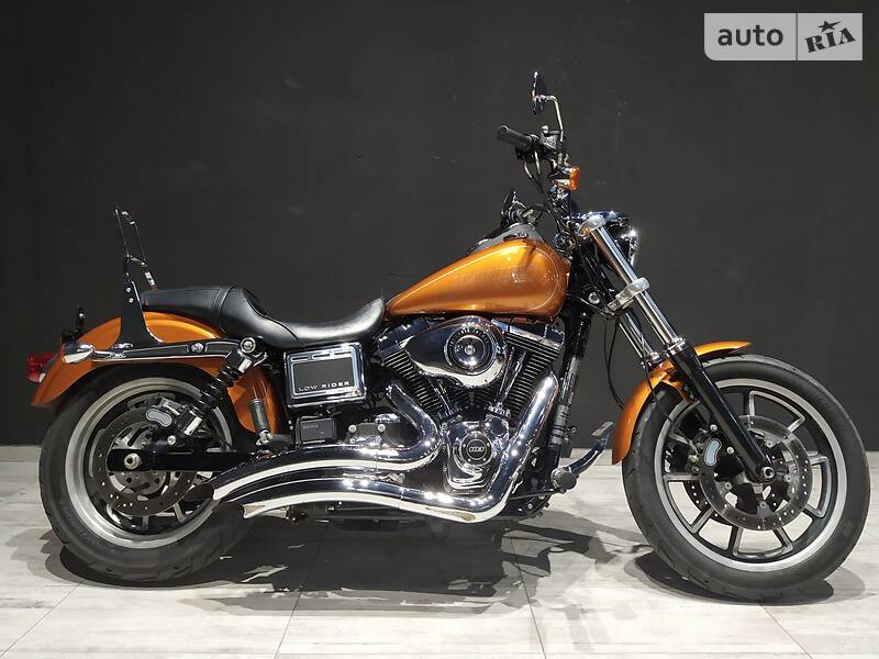 Мотоцикл Чоппер Harley-Davidson Low Rider	 2015 в Львові