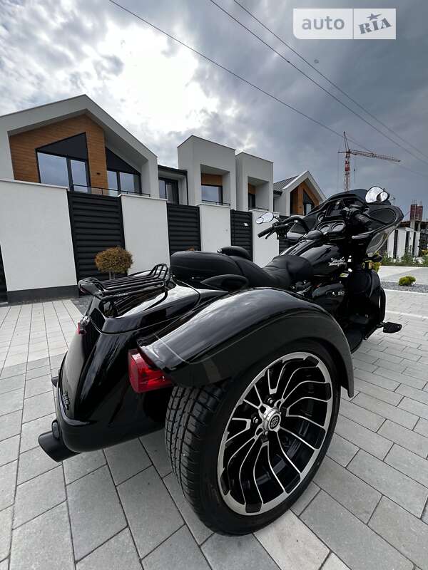 Мотоцикл Чоппер Harley-Davidson Road Glide 2023 в Ужгороде