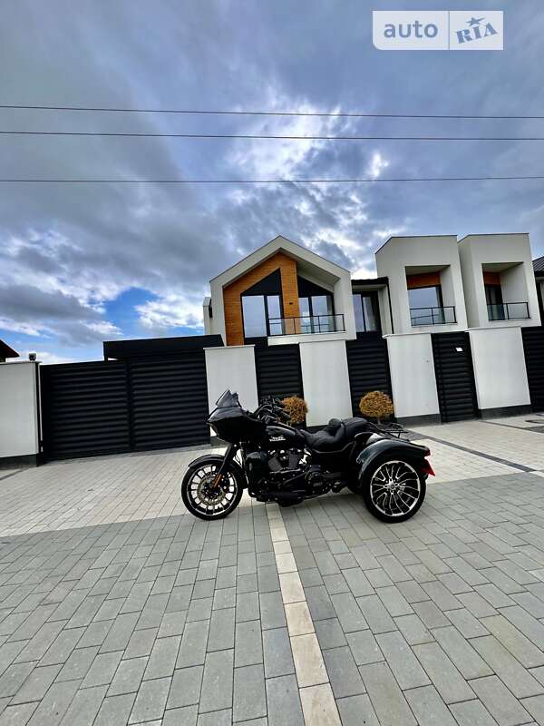 Мотоцикл Чоппер Harley-Davidson Road Glide 2023 в Ужгороде