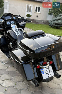 Мотоцикл Круизер Harley-Davidson Road Glide 2018 в 