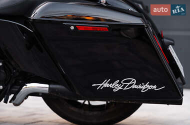 Боббер Harley-Davidson Road Glide 2021 в 