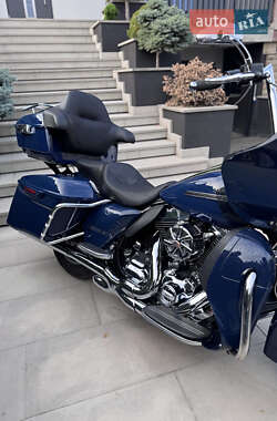 Мотоцикл Круізер Harley-Davidson Road Glide 2015 в 