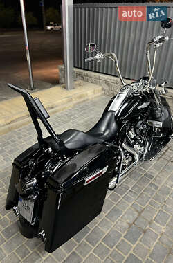 Мотоцикл Круизер Harley-Davidson Road King 2010 в 