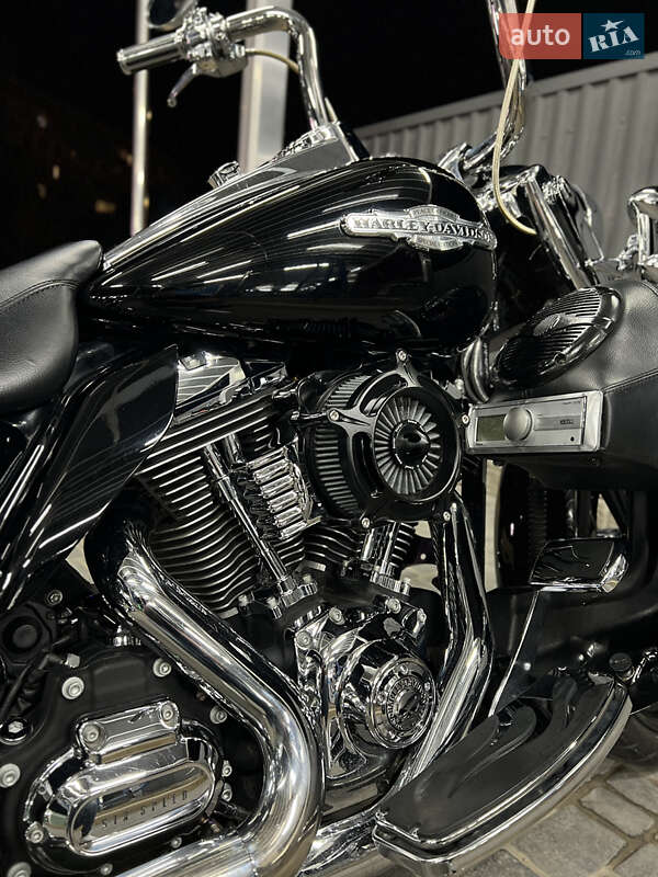 Мотоцикл Круизер Harley-Davidson Road King 2010 в Одессе
