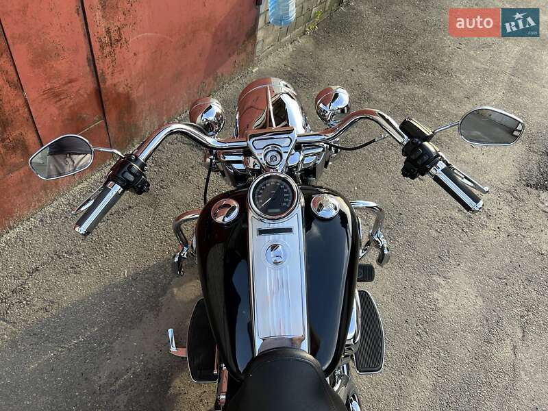 Мотоцикл Круизер Harley-Davidson Road King 2010 в Киеве
